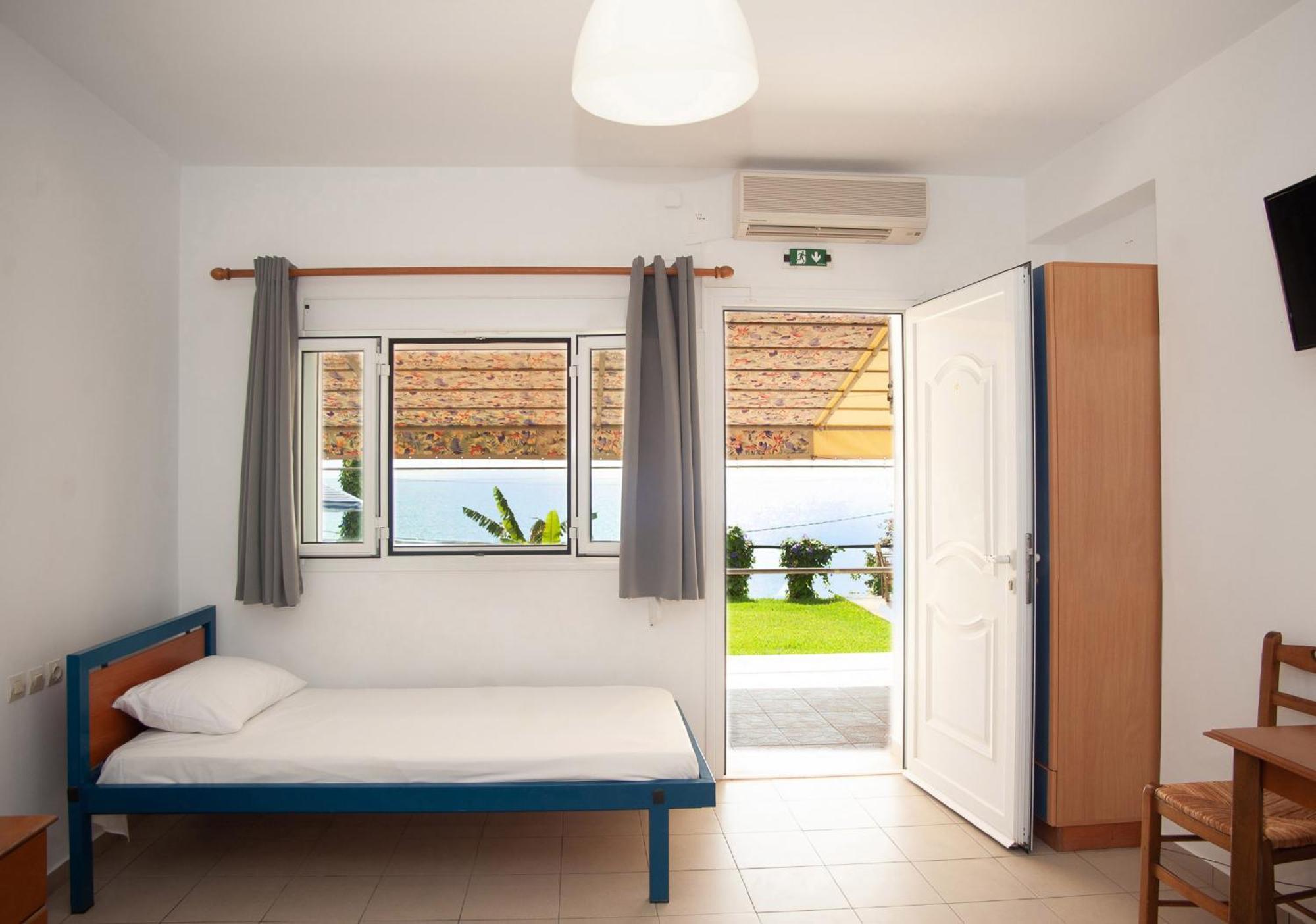 Rosa'S Beach Studios Lourdata (Kefalonia) Exterior foto