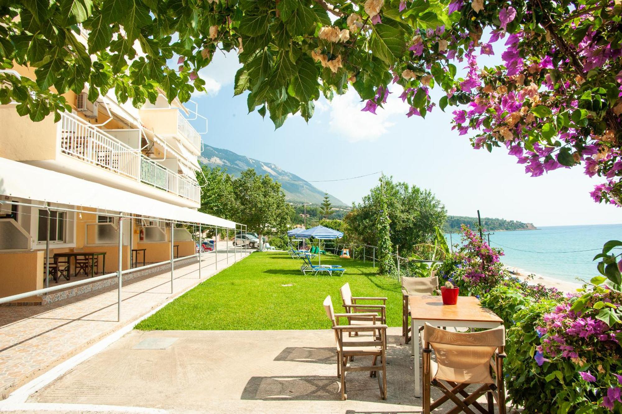 Rosa'S Beach Studios Lourdata (Kefalonia) Exterior foto