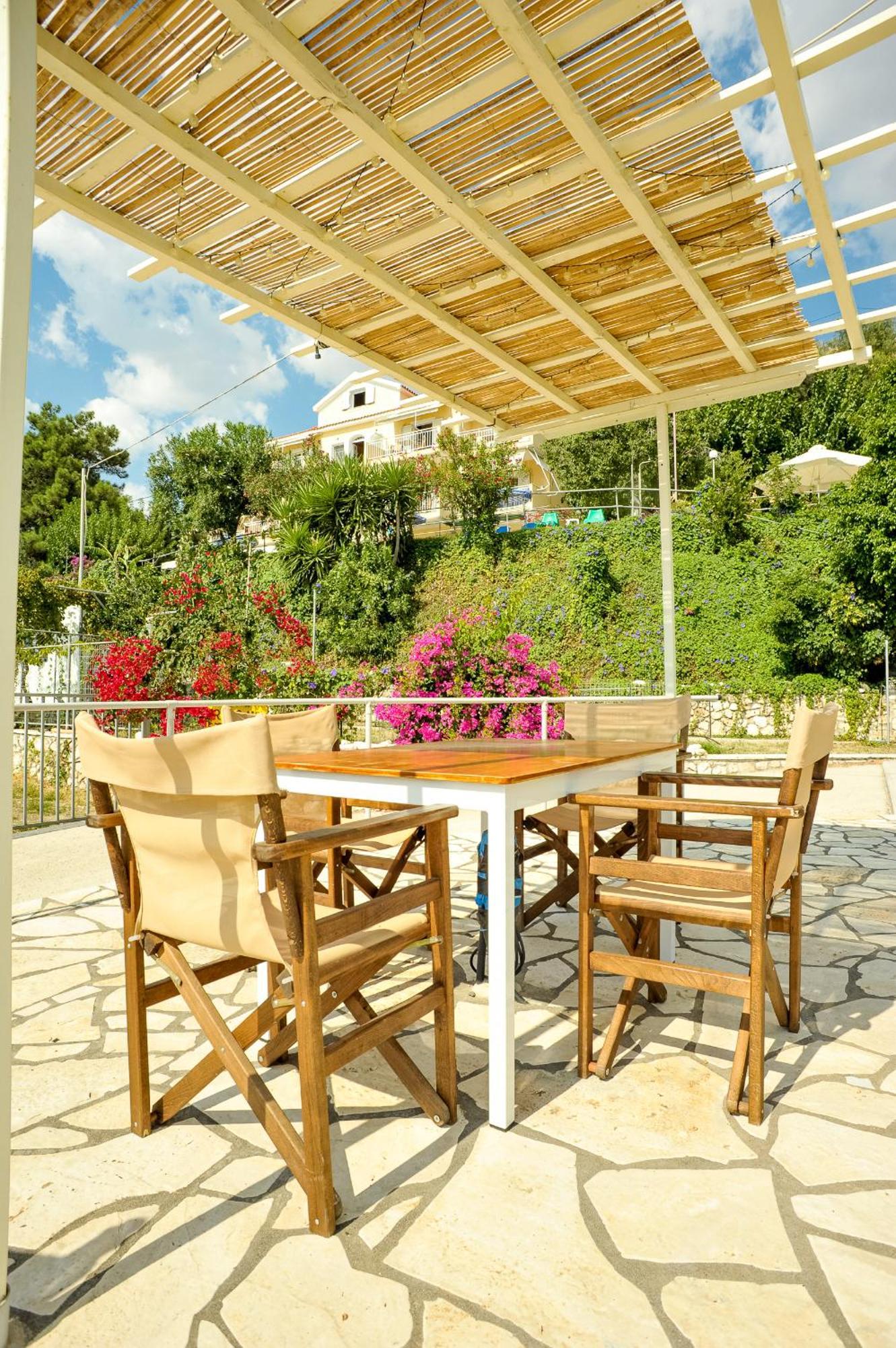 Rosa'S Beach Studios Lourdata (Kefalonia) Exterior foto